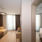 Rayelin Old Town 4*