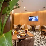 Rayelin Old Town Hotel 4*