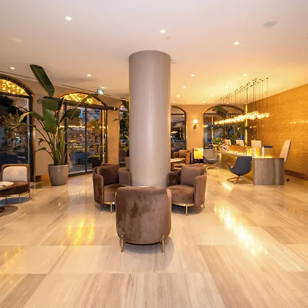 Hotel Rayelin Old Town 4*