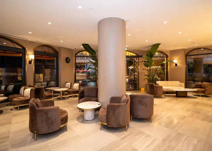 Hotell Rayelin Old Town