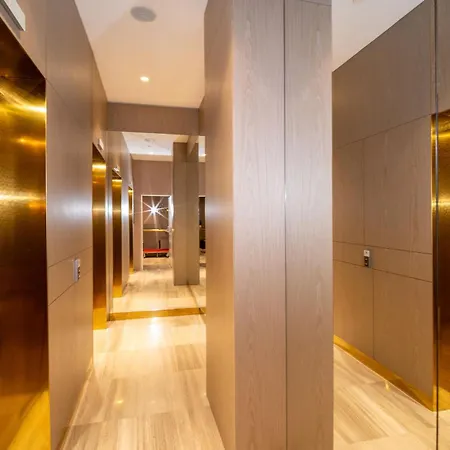 Rayelin Old Town Hotel