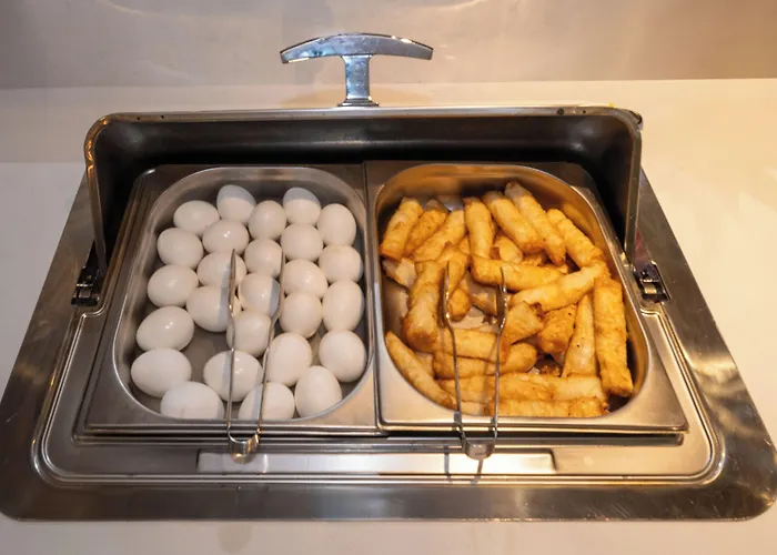 Rayelin Old Town فندق